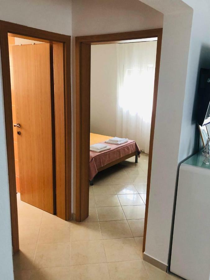 Vir Holidays Екстер'єр фото